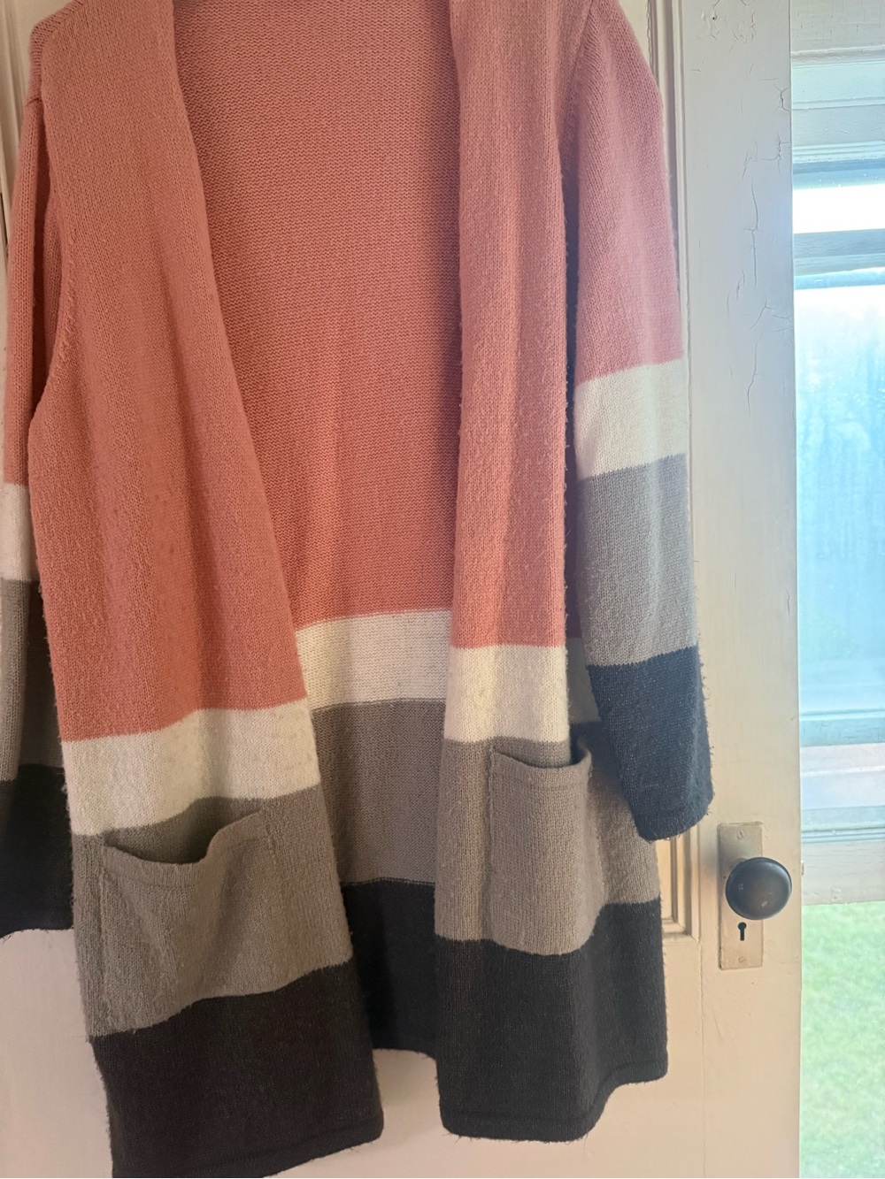 Open-Front Colorblock Women's Cardigan in Rose, Cream, Gray & Black